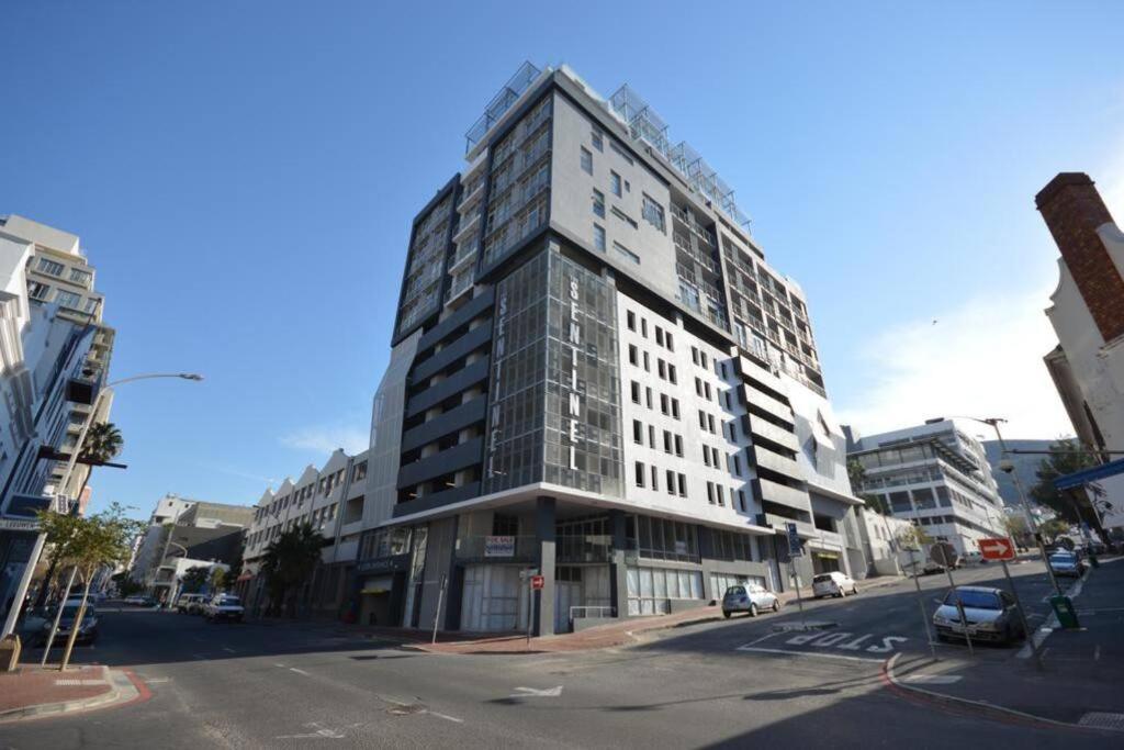 Apartment The Sentinel Self Catering In Cape Cbd Cape Town