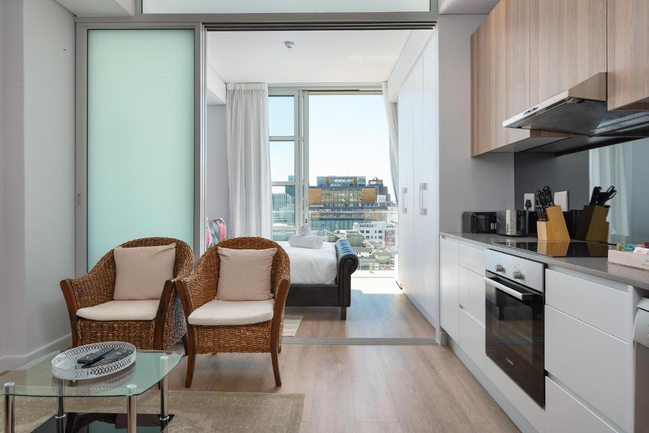 The Sentinel Self Catering In Cape Cbd Cape Town